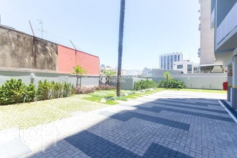 Image 26 - 272258